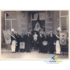 Schutterij EMM Lobith oprichting Stichting Gildeattributen 02-06-1954 Coll. HKR